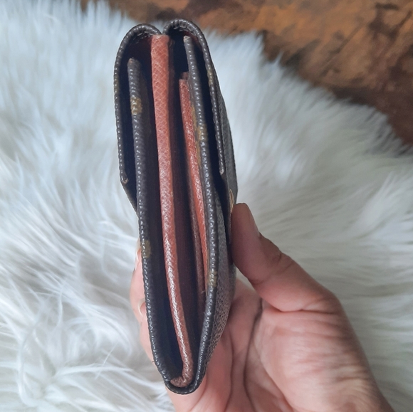 LOUIS VUITTON Monogram Porte Monnaie Billets Cartes Crédit Wallet - Picture 8 of 17